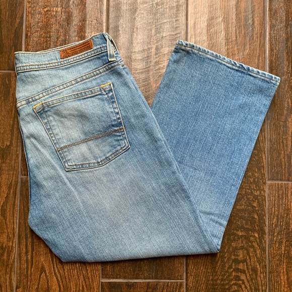 Ralph Lauren Stretch Cropped Jean Light Wash 21.5” - Picture 1 of 7